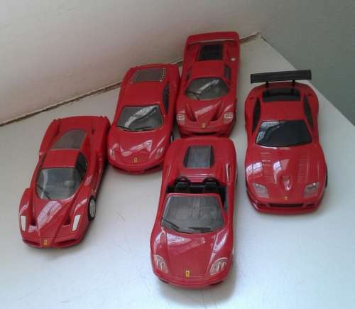 5 SHELL FERRARI CAR COLLECTION.